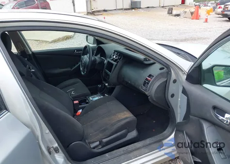 2010 Nissan Altima 2.5 S z USA, uszkodzony, nr VIN 1N4AL2AP9AN504690